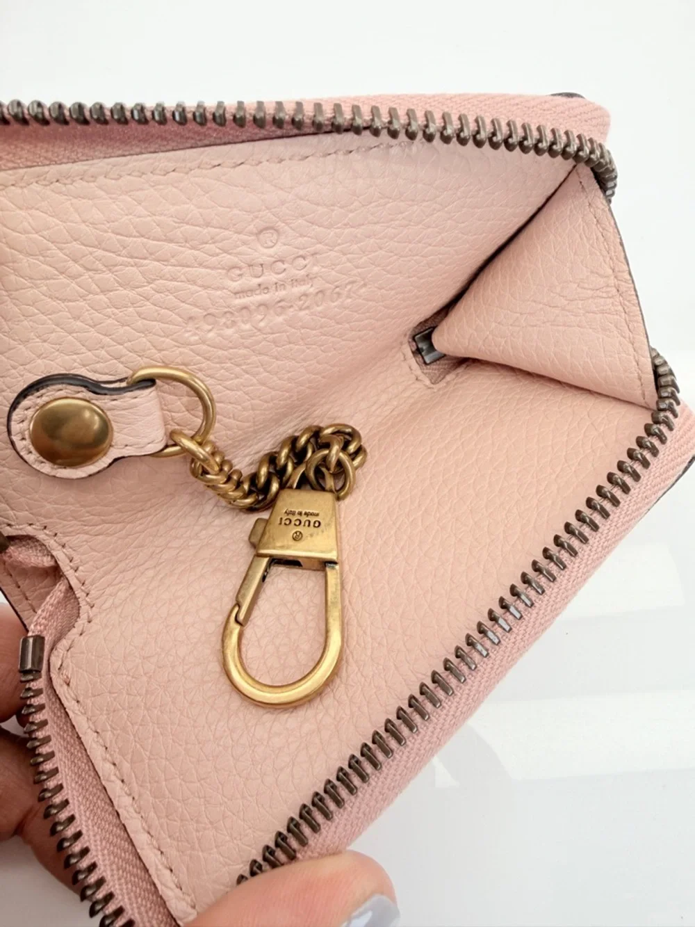 Gucci Pink Bee Accent Zip Wallet Key Case - Picture 10 of 12